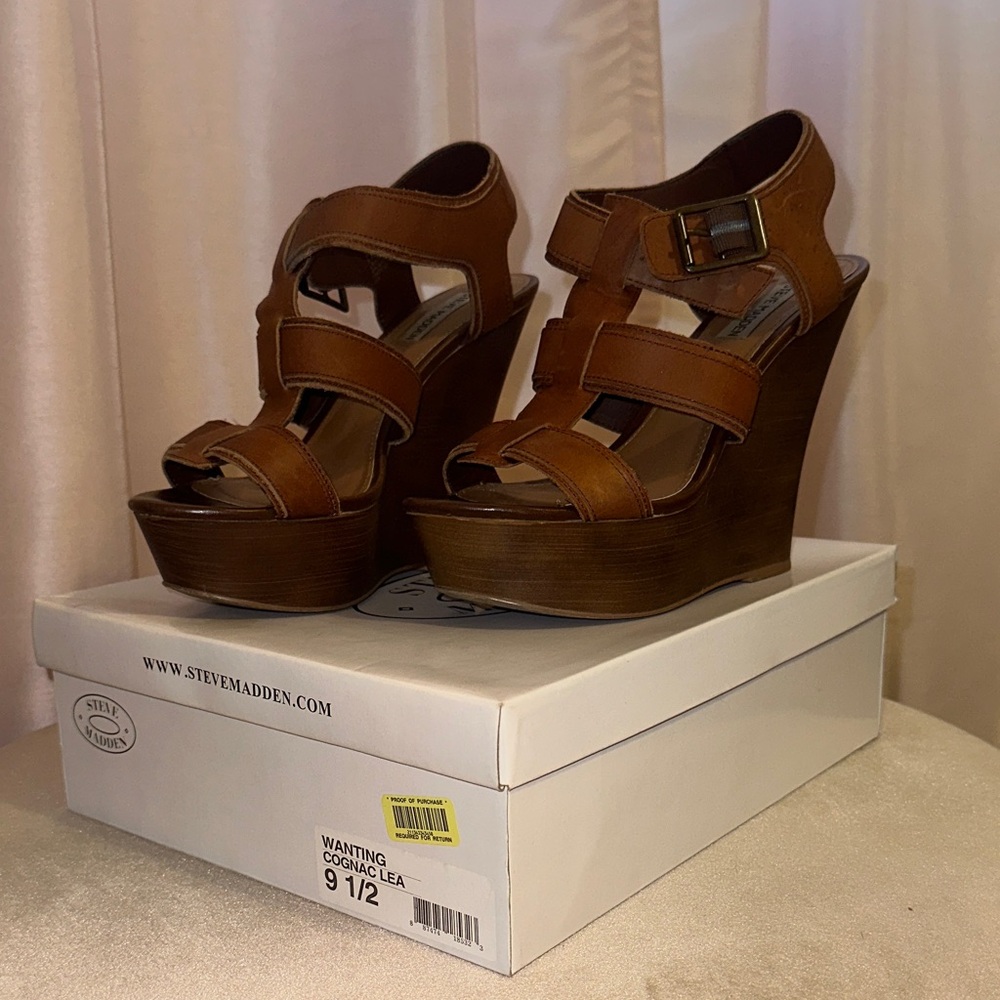 Steve Madden Tan Strappy Wedge Sandals